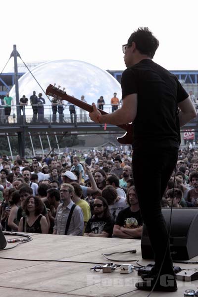 ONEIDA - 2010-06-05 - PARIS - Parc de la Villette - 